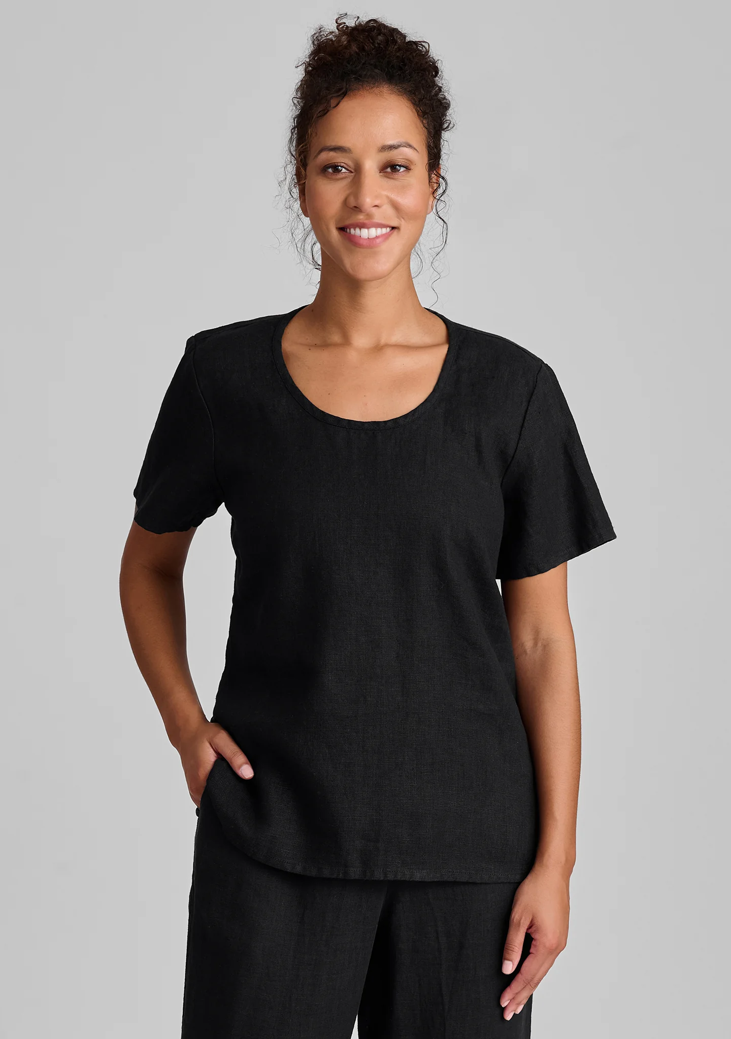 Fundamental Tee - Linen T Shirt - Image 4