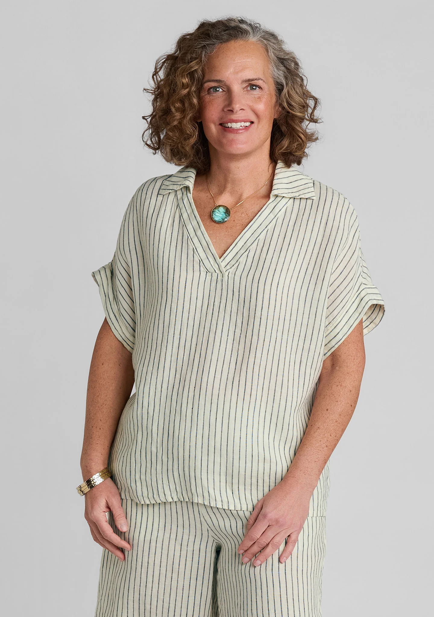 Sport Tee - Linen Shirt - Image 3