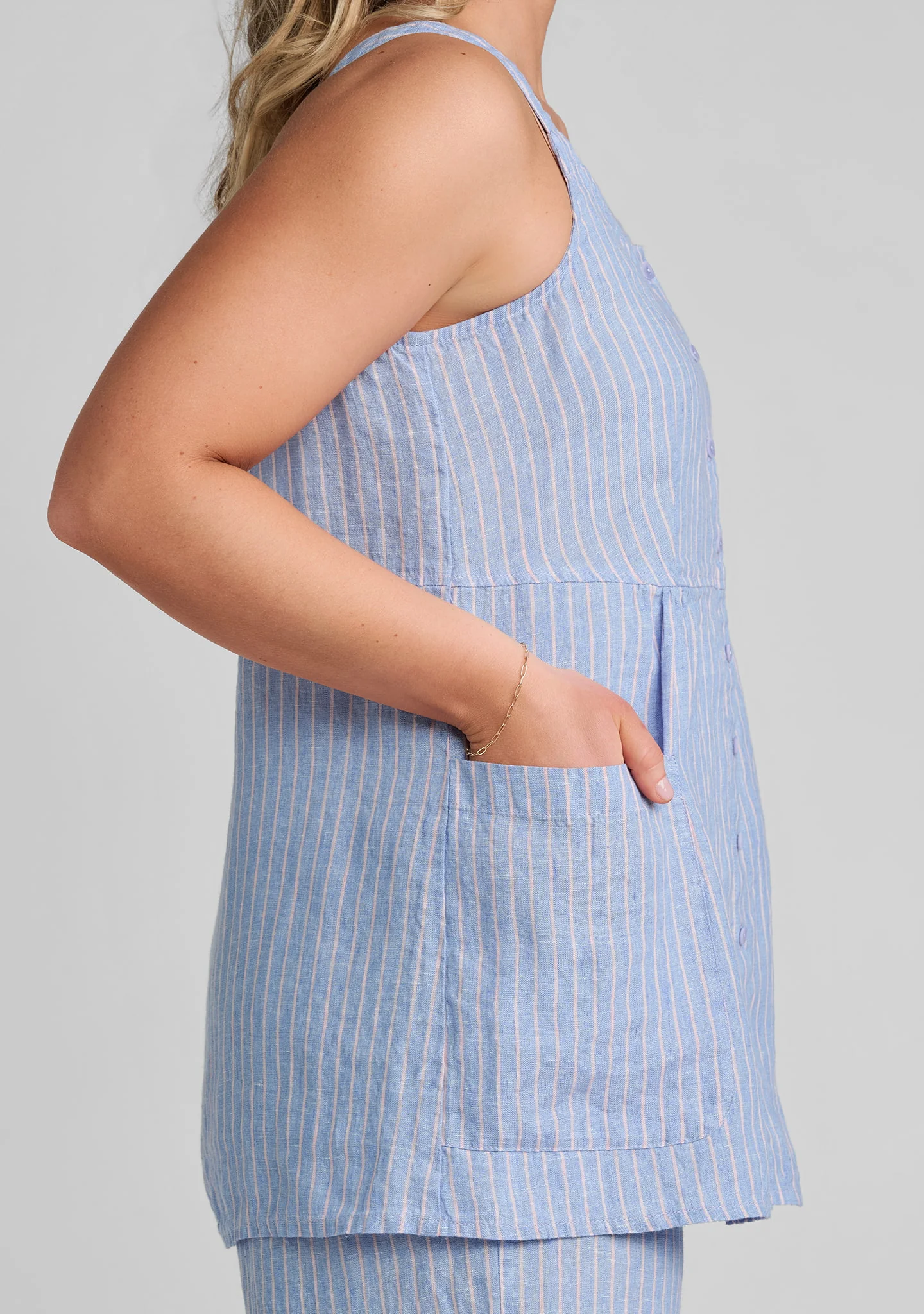 Sun Top - Sleeveless Linen Shirt - Image 6